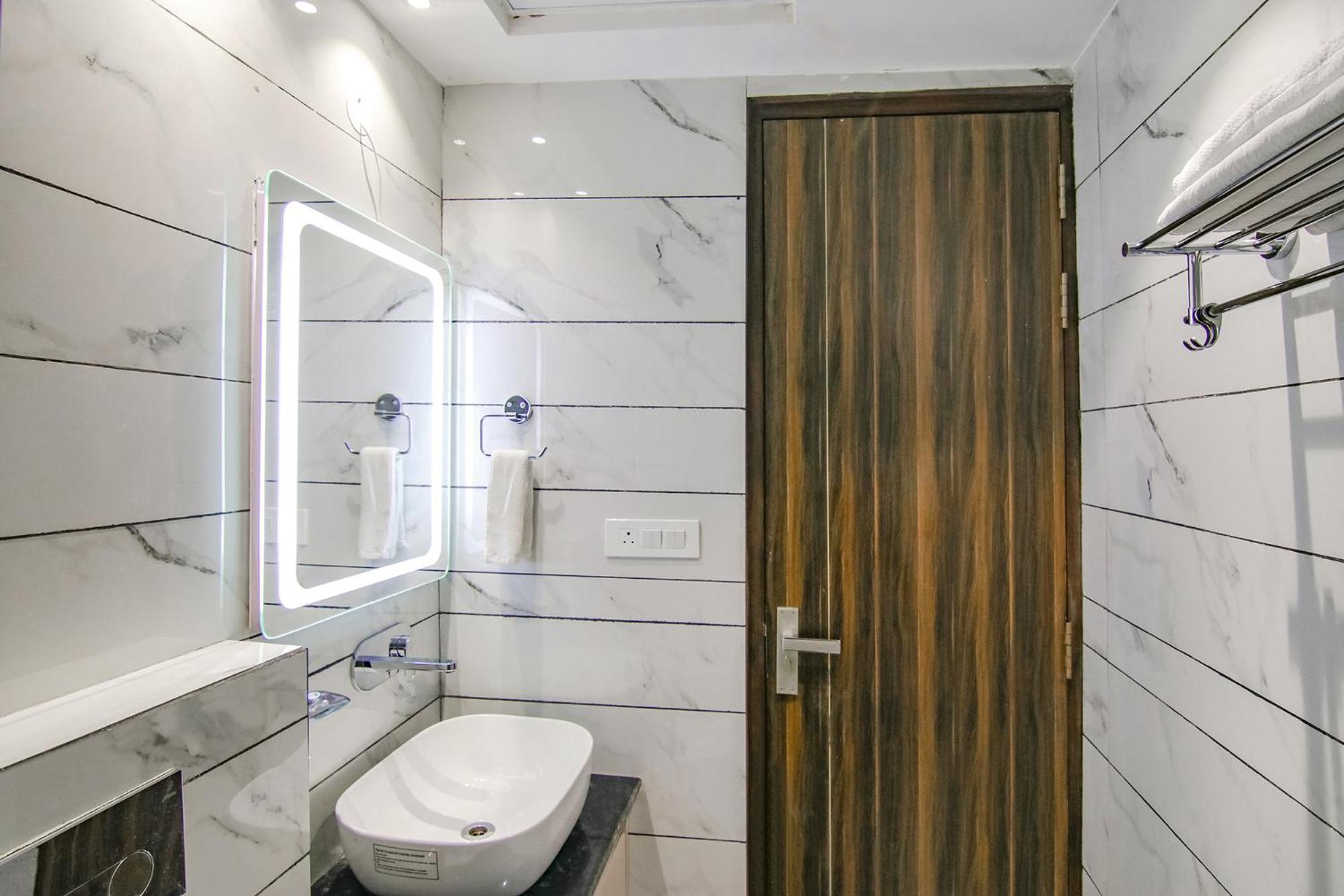 Fabhotel Prism Grand Zirakpur Exterior foto